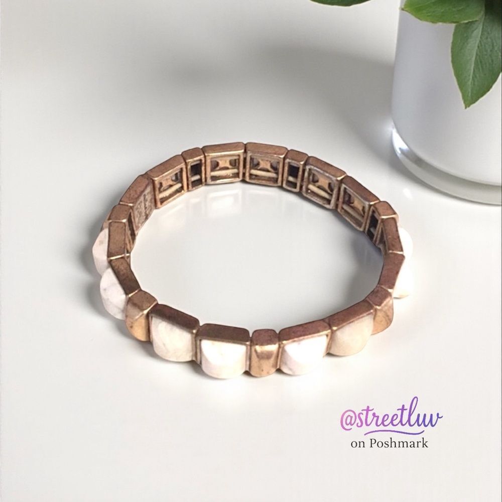 Stella & Dot White Sawyer Stone Stretch Bracelet